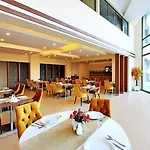 Resort Naskon Sapphire & *