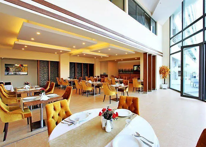 Курортный комплекс Naskon Sapphire & *