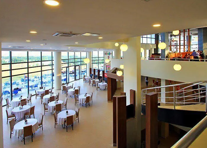 Naskon Sapphire & Курортный комплекс *